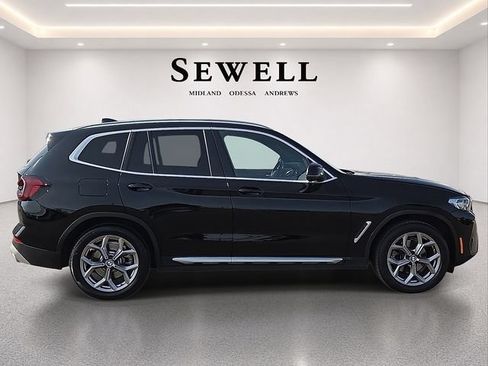 Used 2024 BMW X3 xDrive30i w/ Premium Package w/ZPA AWD/4WD image 5