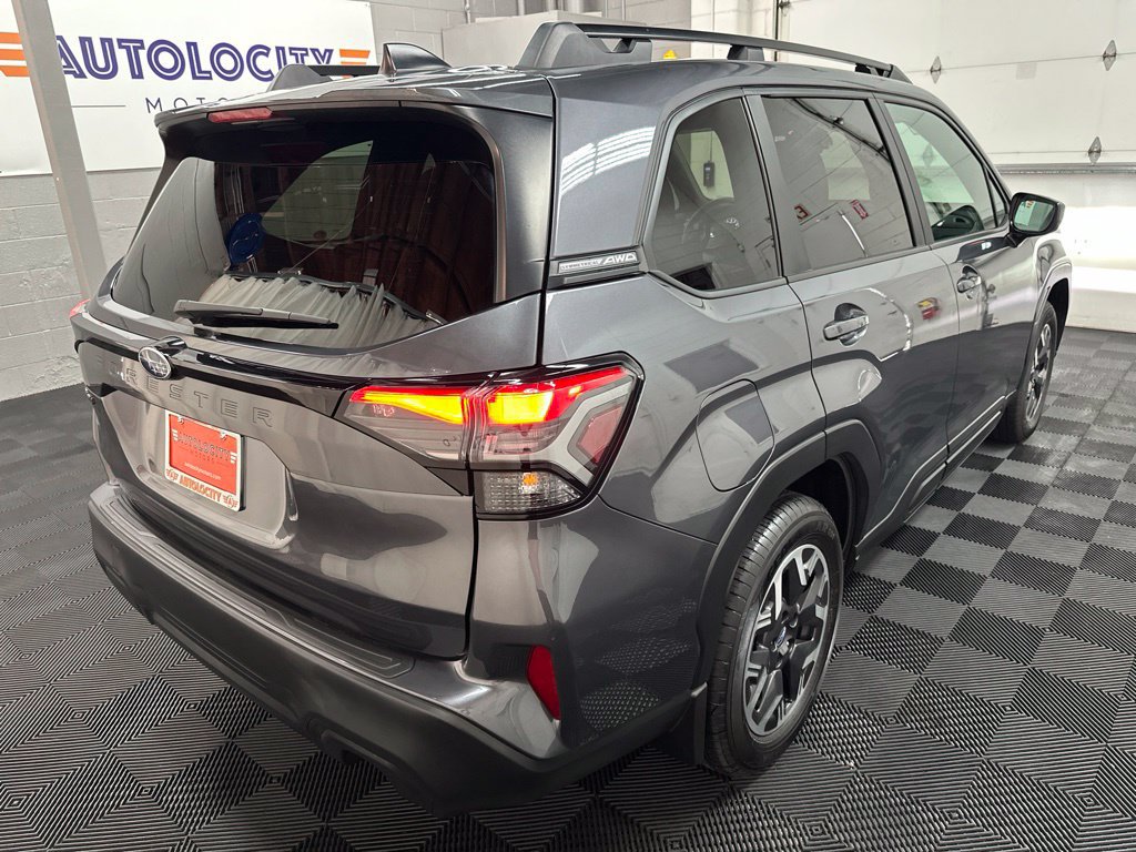 Used 2026 Subaru Forester Premium w/ Base/Premium Package AWD/4WD image 9