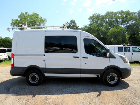 Used 2017 Ford Transit 250 130 Medium Roof image 4