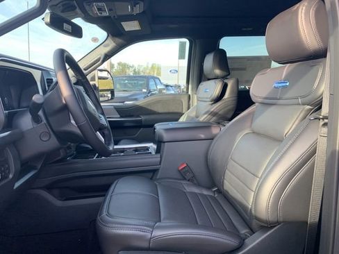 New 2026 Ford F250 Platinum AWD/4WD image 24