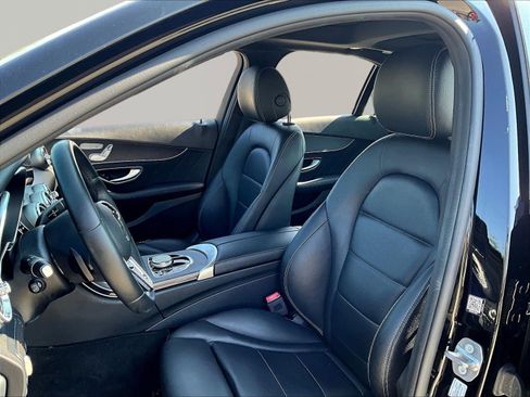 Used 2020 Mercedes-Benz C 300 4MATIC Sedan image 21