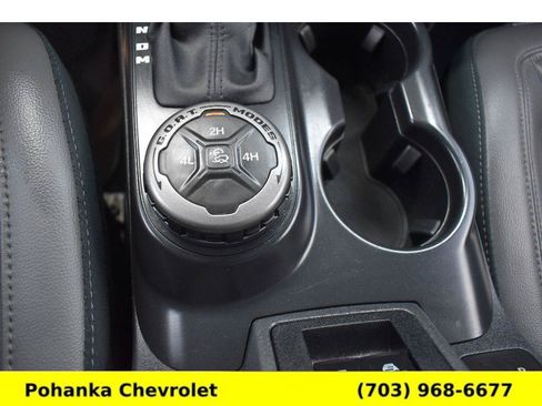 Used 2024 Ford Bronco Outer Banks AWD/4WD image 17