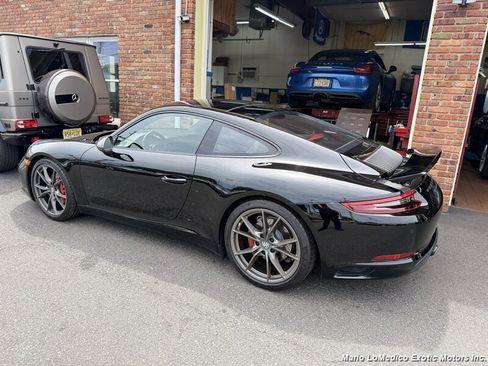 Used 2019 Porsche 911 Carrera T RWD image 23