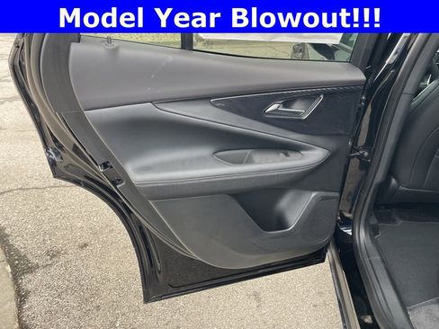 New 2024 Chevrolet Blazer EV LT image 25