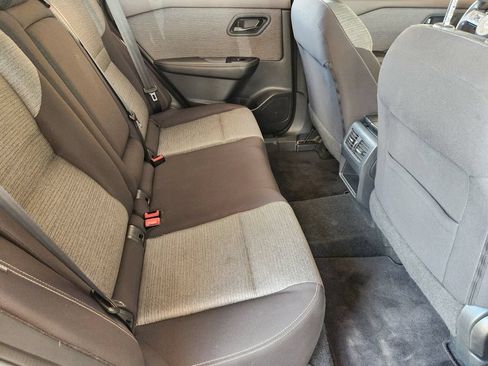 Used 2021 Nissan Rogue S FWD image 33