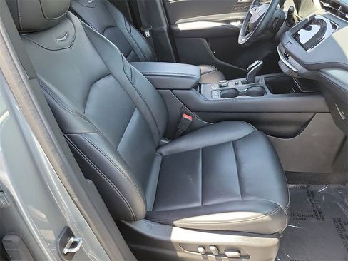 Used 2023 Cadillac XT4 Premium Luxury image 19