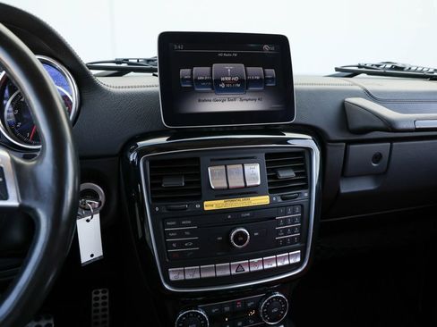 Used 2018 Mercedes-Benz G 550 image 9