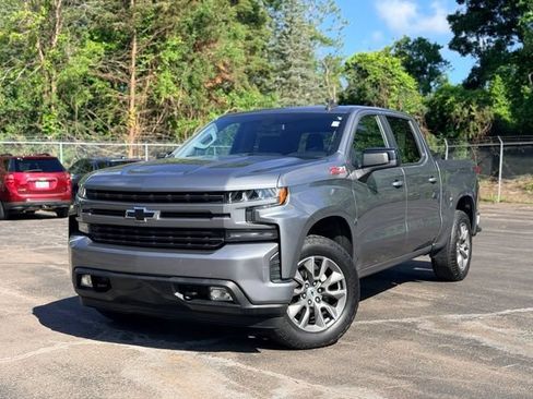 Used 2020 Chevrolet Silverado 1500 RST AWD/4WD image 2