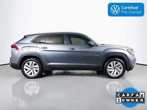 Certified 2022 Volkswagen Atlas Cross Sport SE image 8