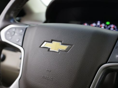 Used 2019 Chevrolet Tahoe Premier RWD image 33