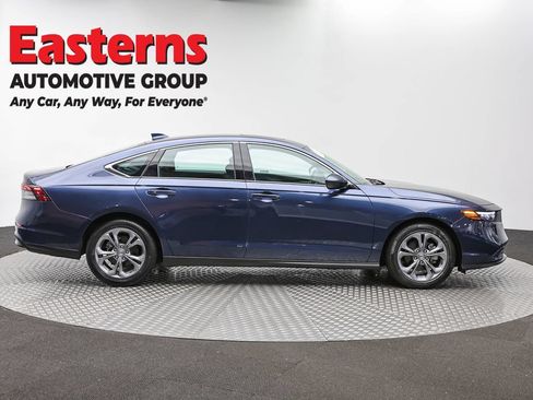 Used 2024 Honda Accord EX image 4