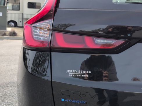 Used 2026 Honda CR-V Sport image 11