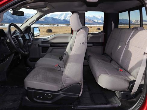 Used 2015 Ford F150 XLT w/ Equipment Group 302A Luxury image 19