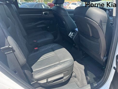 Used 2022 Kia Sorento SX Prestige AWD/4WD image 29