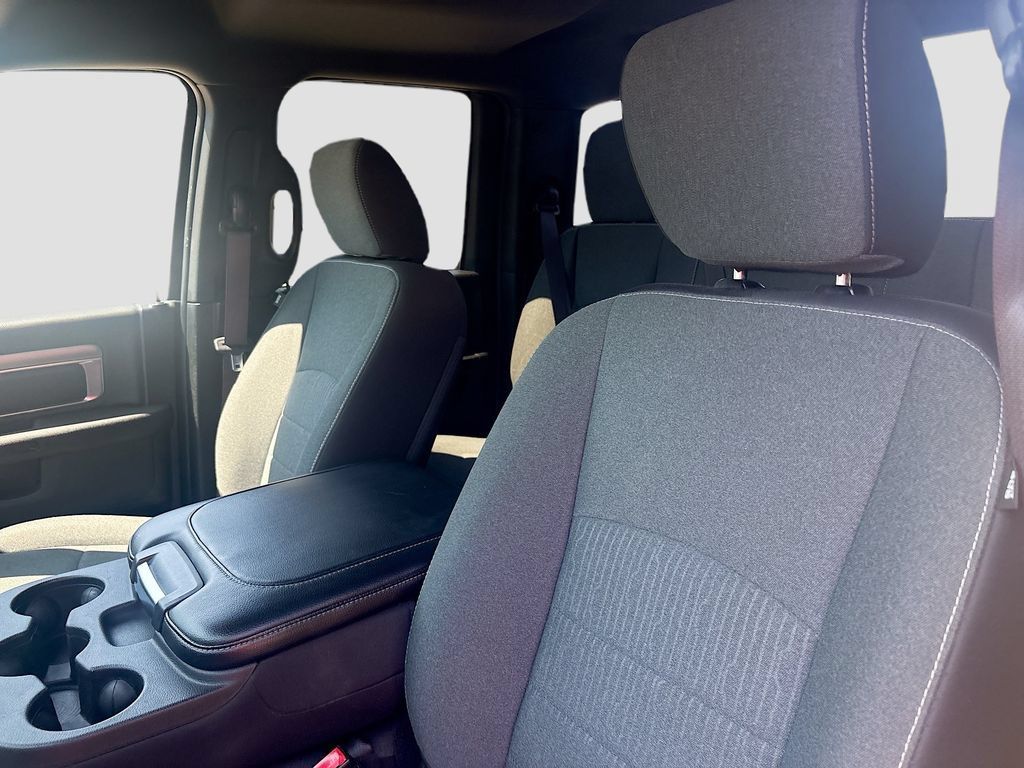 Used 2022 RAM 1500 Warlock w/ Electronics Group AWD/4WD image 18