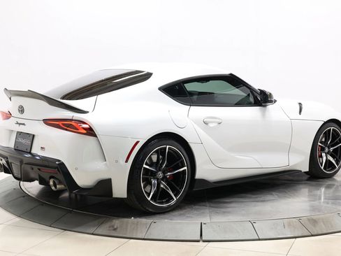 Used 2021 Toyota Supra Premium w/ Driver Assist Package RWD image 4