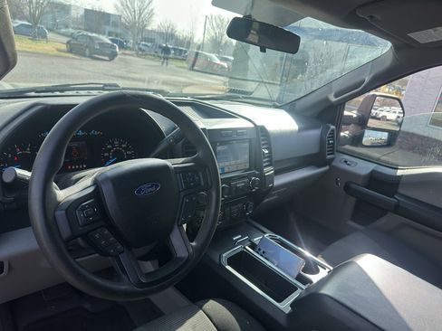 Used 2017 Ford F150 XL w/ Equipment Group 101A Mid image 12