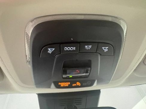 Used 2024 Toyota Corolla LE FWD image 30