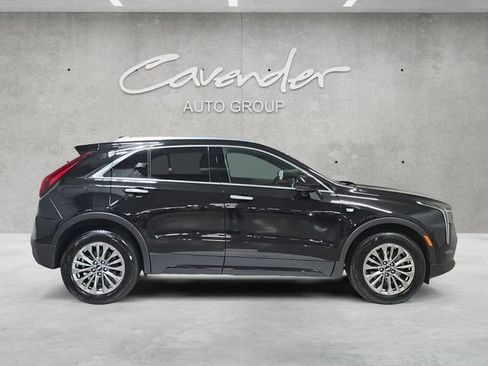 Used 2025 Cadillac XT4 Premium Luxury AWD/4WD image 17