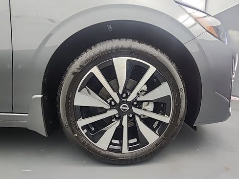 New 2025 Nissan Sentra SV w/ SV Premium Package image 27