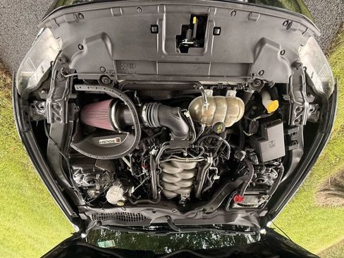 Used 2018 Ford Mustang GT RWD image 16