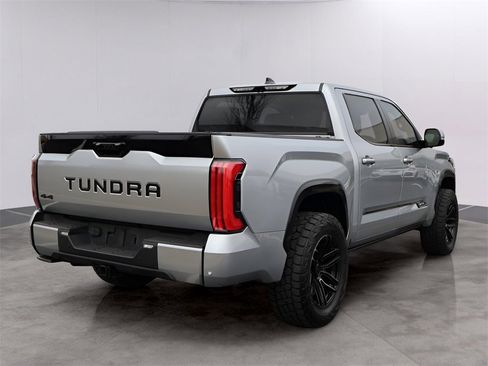 Used 2024 Toyota Tundra Platinum image 5