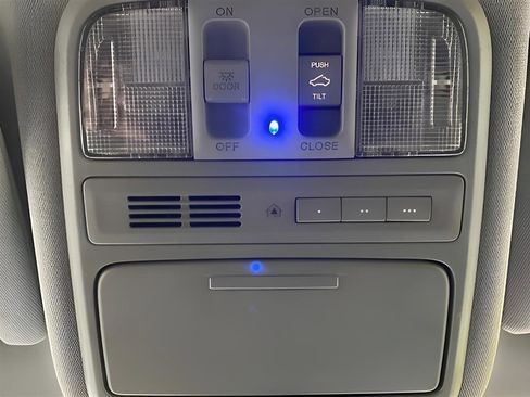 Used 2015 Honda Pilot EX-L image 26