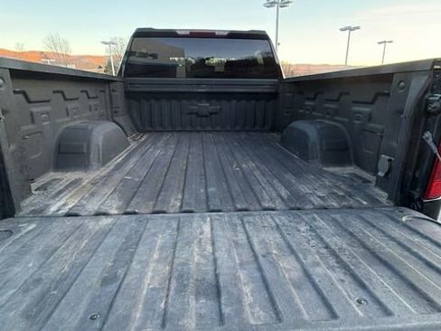 Used 2022 Chevrolet Silverado 1500 Custom image 21