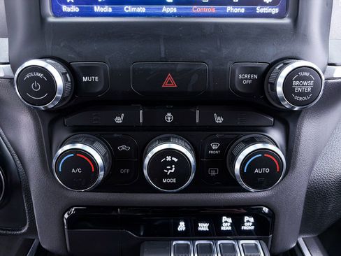 Used 2021 RAM 1500 Big Horn AWD/4WD image 22