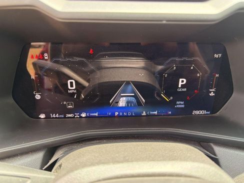 Used 2025 Chevrolet Colorado Trail Boss AWD/4WD image 25