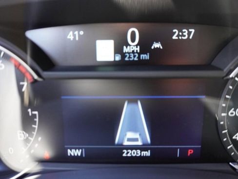 Used 2023 Cadillac CT4 Luxury w/ Sun And Sound Package image 32