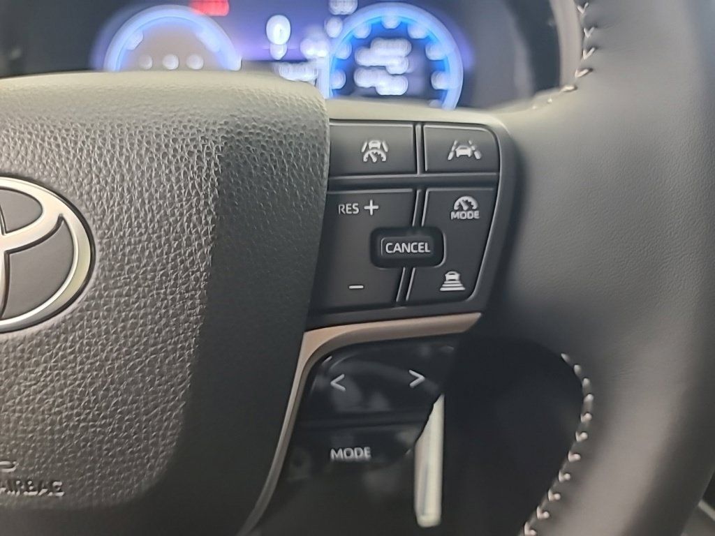 Used 2026 Toyota Crown Signia w/ Advanced Technology Package AWD/4WD image 33