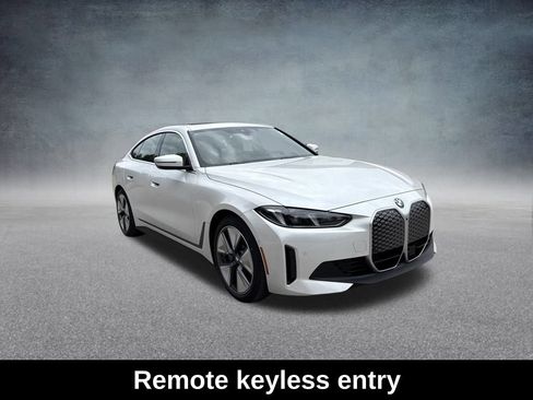 Used 2026 BMW i4 xDrive40i w/ Premium Package AWD/4WD image 9