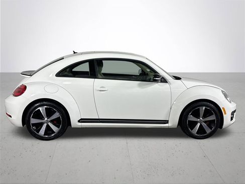 Used 2013 Volkswagen Beetle 2.0T image 5