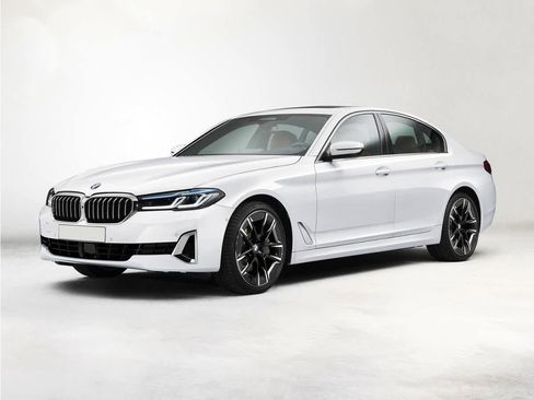 Used 2023 BMW 530i xDrive w/ Premium Package AWD/4WD image 1