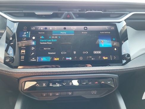 New 2026 Jeep Cherokee Laredo image 11