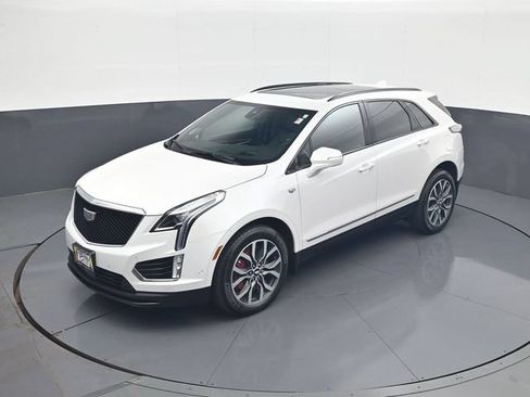 Used 2024 Cadillac XT5 Sportv w/ Technology Package AWD/4WD image 13