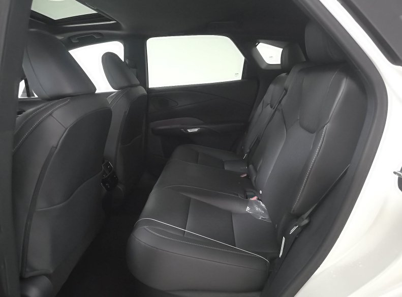 Used 2024 Lexus RX 350 Premium Plus w/ Convenience Package FWD image 4