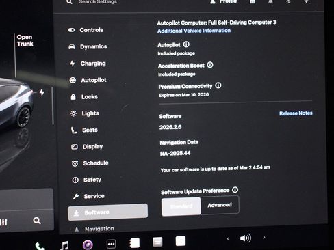 Used 2023 Tesla Model Y Long Range image 27