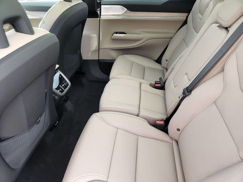 New 2026 Volvo EX90 Ultra image 19