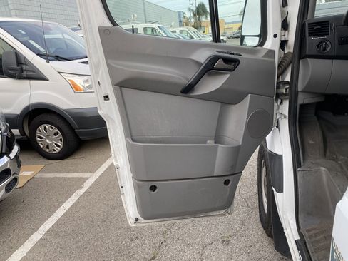 Used 2012 Mercedes-Benz Sprinter 2500 w/ Additional Battery Pkg image 17