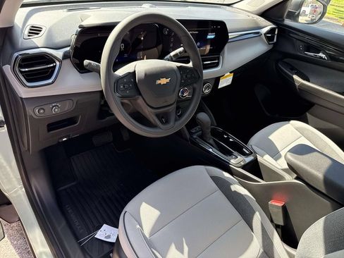 New 2026 Chevrolet TrailBlazer LS w/ LS Convenience Package FWD image 10