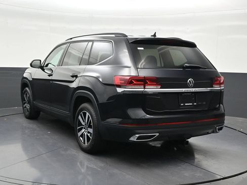 Used 2021 Volkswagen Atlas SE FWD image 3