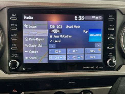 Used 2020 Toyota Tacoma SR5 image 17