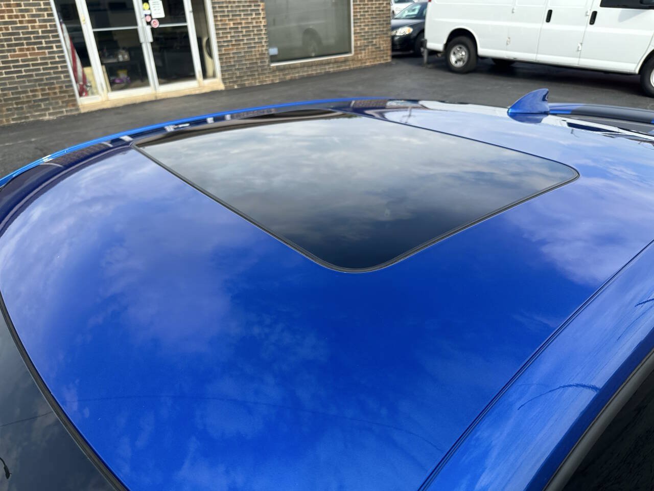Used 2017 Chevrolet Camaro SS RWD image 13