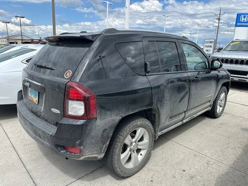 Used 2016 Jeep Compass Latitude AWD/4WD image 6