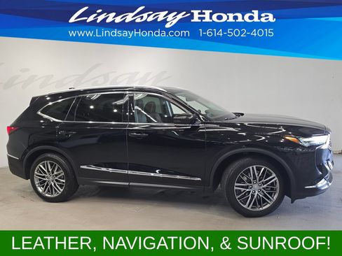 Used 2024 Acura MDX SH-AWD w/ Advance Package image 3
