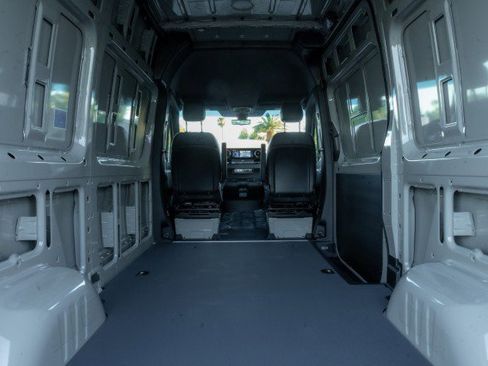 New 2025 Mercedes-Benz Sprinter 2500 image 11