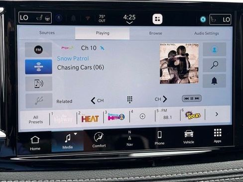 New 2027 Chrysler Pacifica Limited FWD image 20
