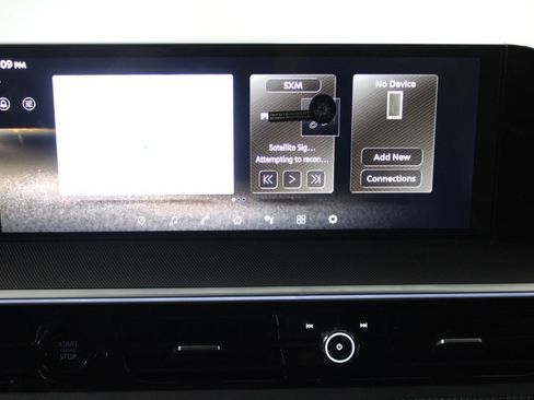 New 2025 INFINITI QX80 Luxe image 22